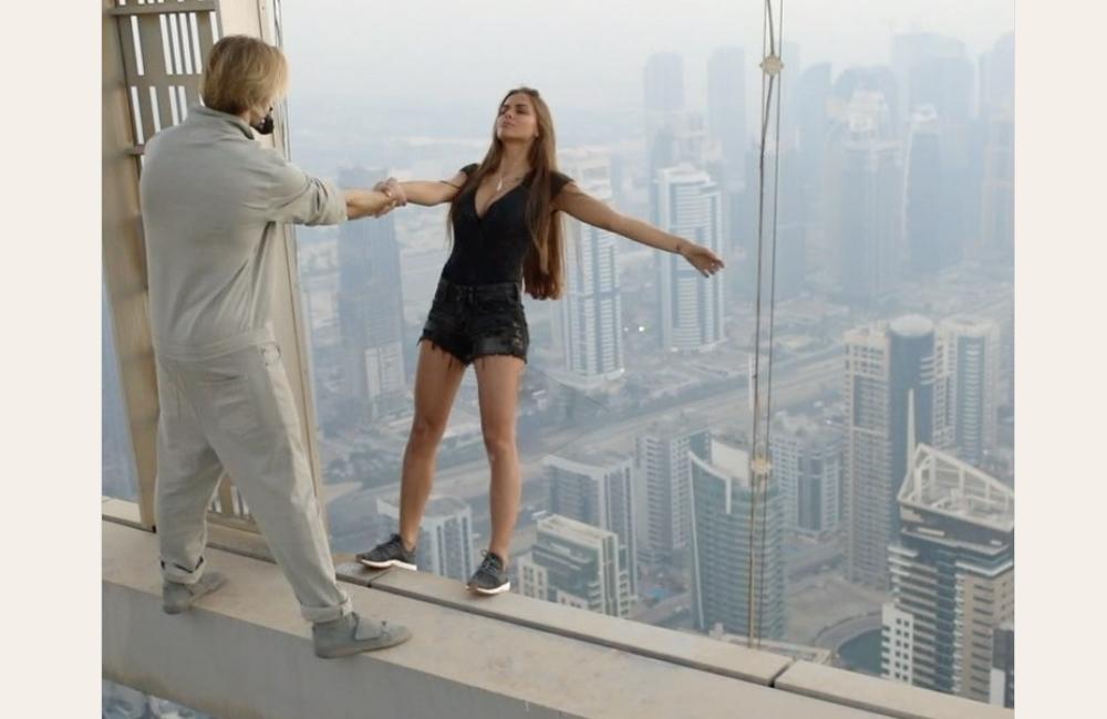 High-Rise Photo Shoots @viki_odintcova / Instagram.com